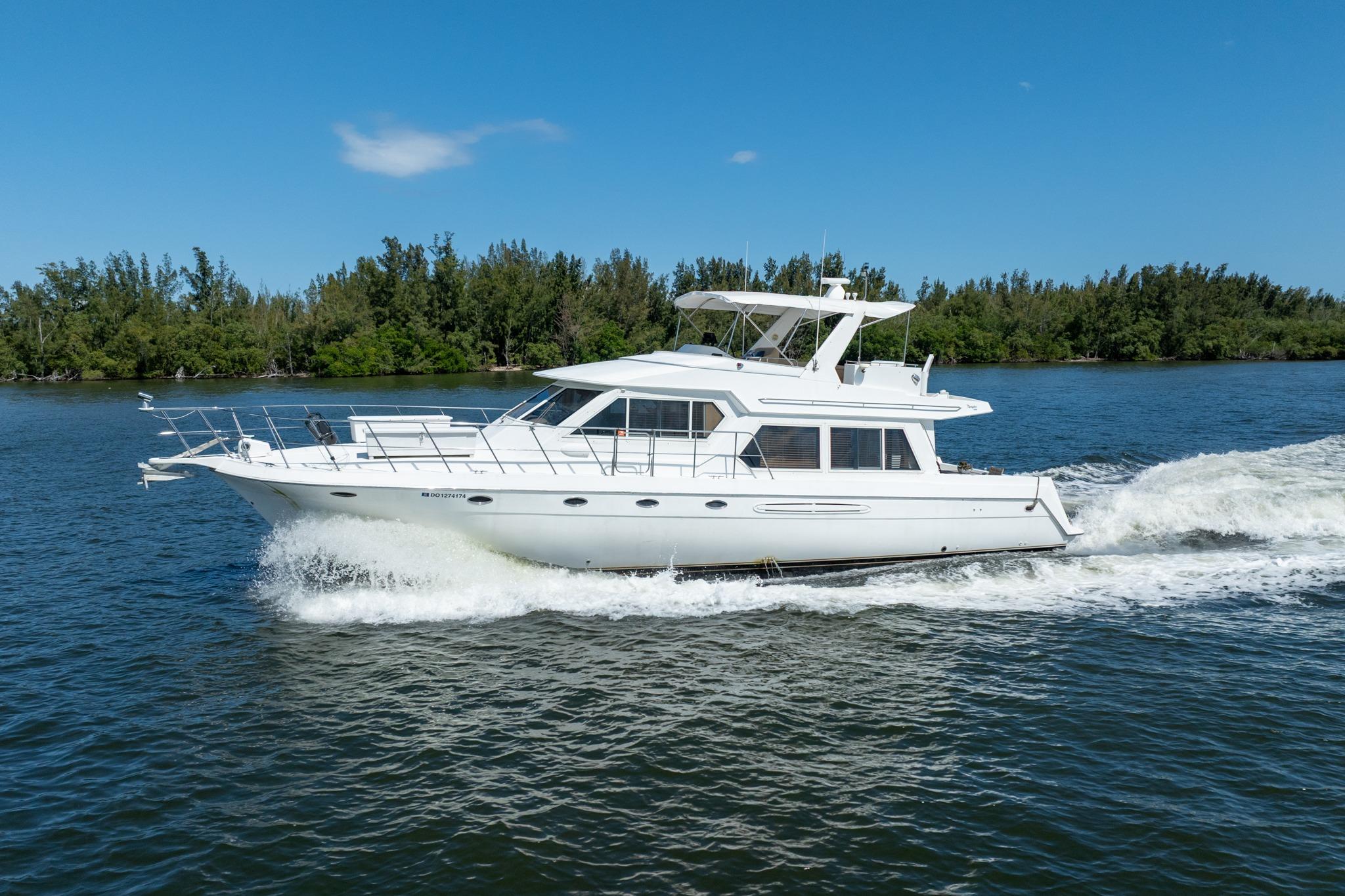 2003 Navigator 5700 for sale