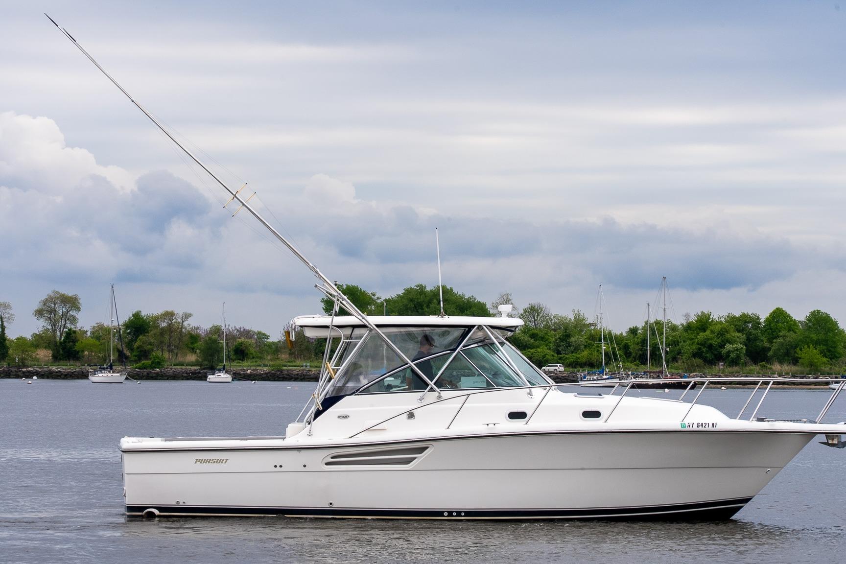 2003 Pursuit 3400 Express for sale