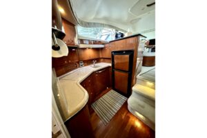 2003 Sea Ray 390 Motor Yacht for sale - photo 8