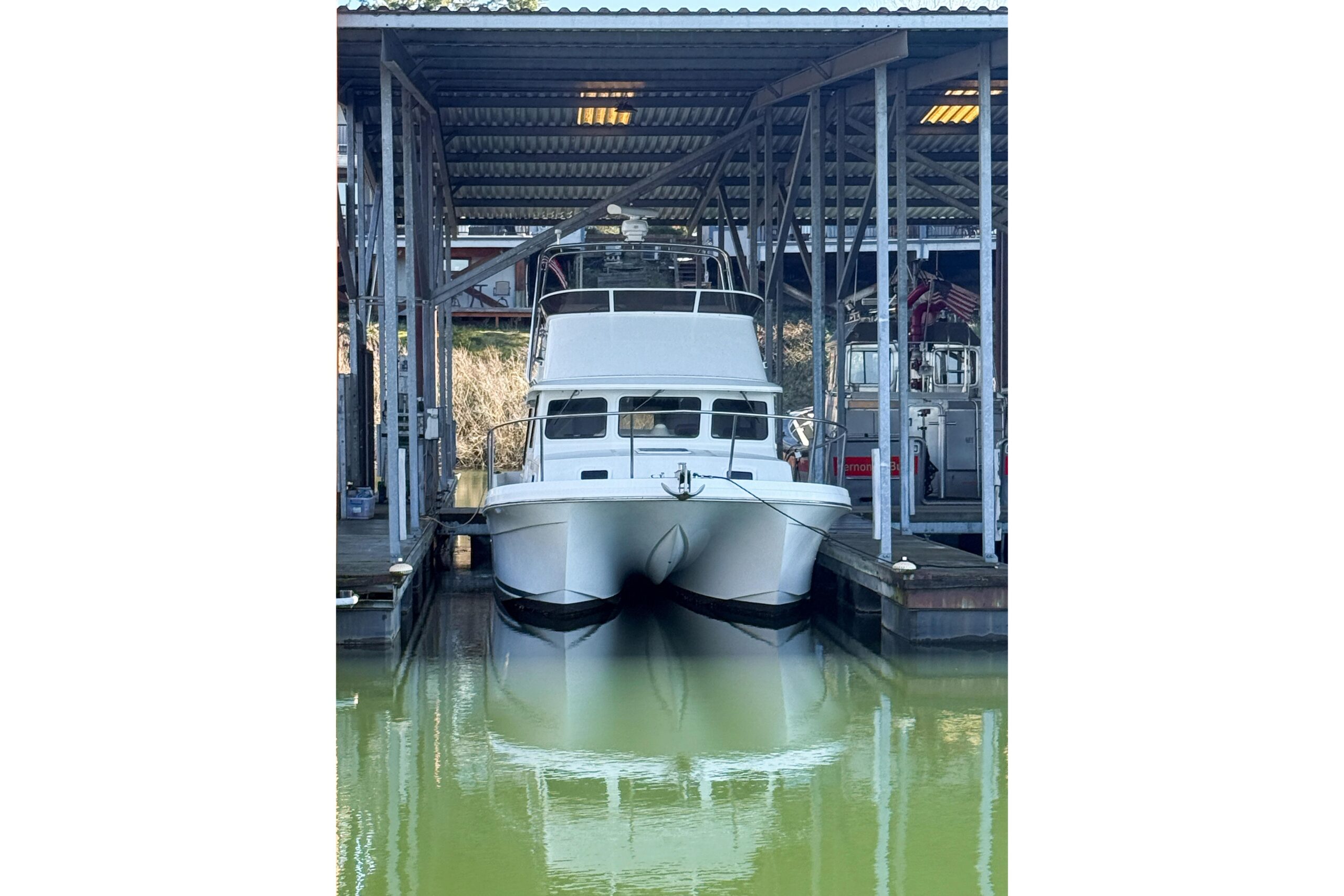2003 SeaSport Pacific 3200 for sale