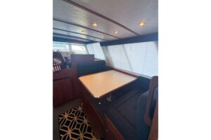 2003 SeaSport Pacific 3200 for sale - photo 7