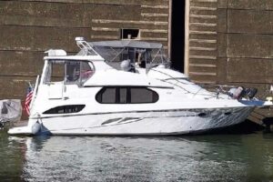 2003 Silverton 43 Motor Yacht for sale - photo 3