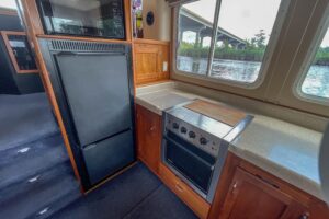 2004 American Tug 34 for sale - photo 3