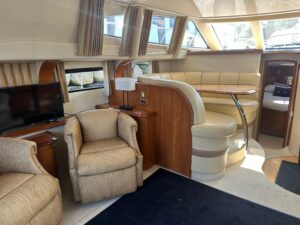 2004 Carver 420 Mariner for sale - photo 5