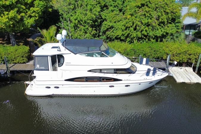 2004 Carver 466 Motor Yacht