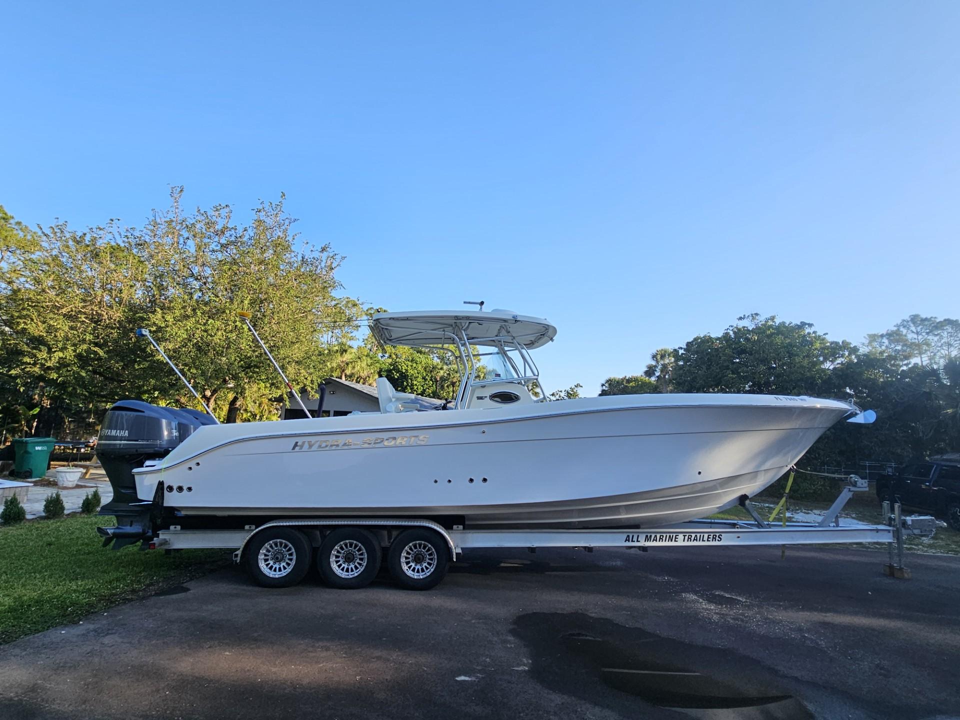2004 Hydra-Sports 33 Vector for sale