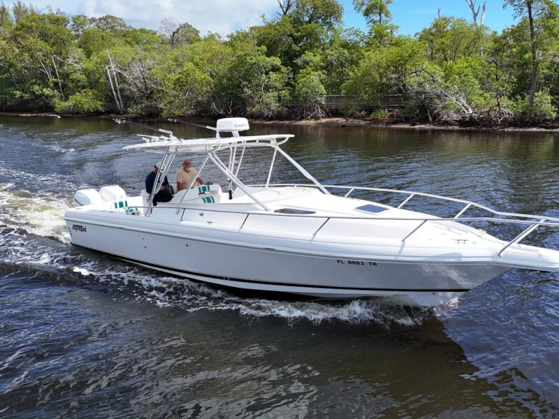 2004 Intrepid 348 WA