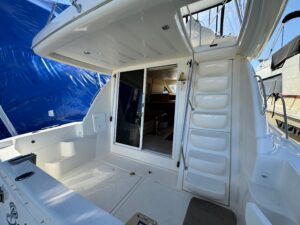 2004 Meridian 381 Sedan for sale - photo 6
