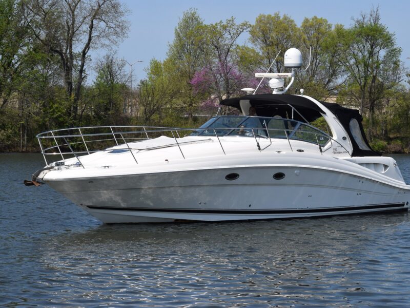 2004 Sea Ray 390 Sundancer