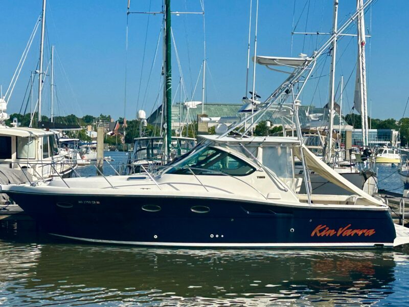 2004 Tiara Yachts 3200 Open