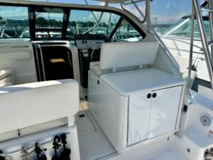 2004 Tiara Yachts 3200 Open for sale - photo 7