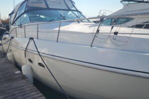 2005 Cruisers Yachts 440 Express for sale - photo 4