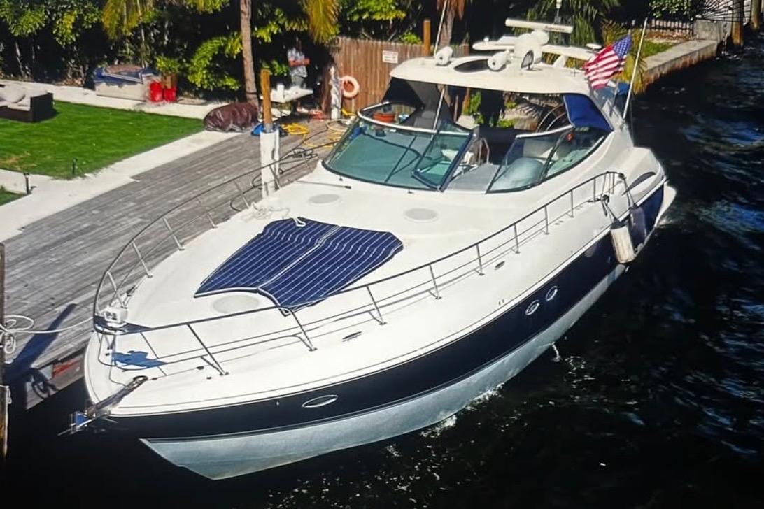 2005 Cruisers Yachts 500 Express for sale