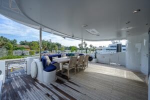 2005 DMB Danube Motor Yacht for sale - photo 8