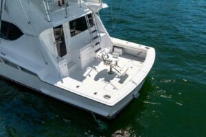 2005 Hatteras 50 Convertible for sale - photo 6