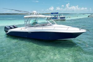 2005 Hydra-Sports Vector 3300 VX for sale - photo 2