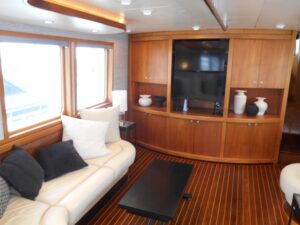 2005 Inace Long Range Expedition for sale - photo 2