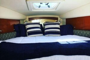 Bow seating and forward cabin entry on 2005 Sea Ray 340 Sundancer 37-foot sundancer yacht.