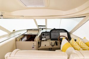 2005 Sea Ray 390 Motor Yacht for sale - photo 7
