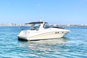 2005 Sea Ray 390 Sundancer for sale - photo 5