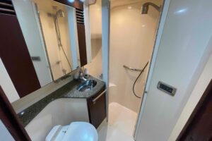 2005 Sea Ray 420 Sedan Bridge for sale - photo 6