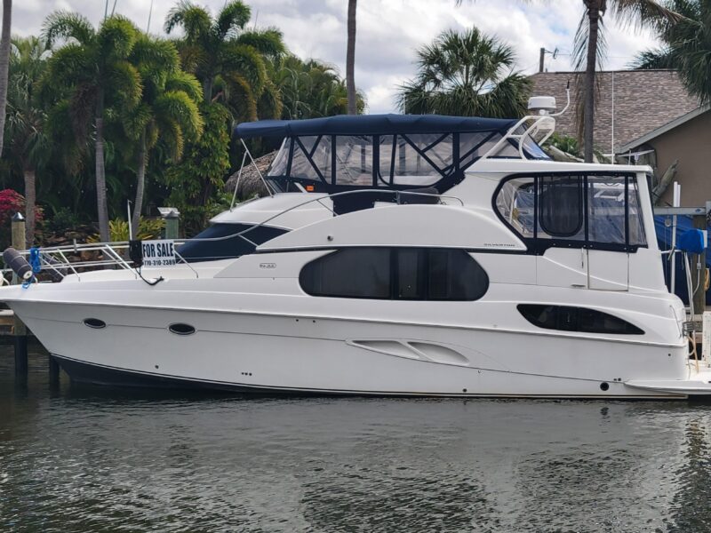 2005 Silverton 43 Motor Yacht