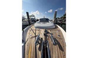 2005 Viking Princess V70 Express for sale - photo 3