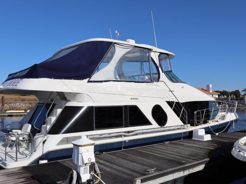 2006 Bluewater Yachts 5200