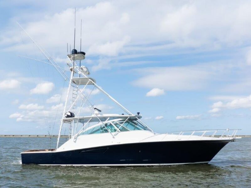2006 Cabo 52 Express