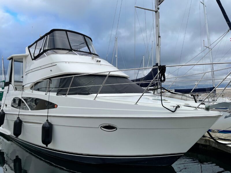 2006 Carver 366 Motor Yacht