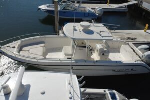 2006 Century 3200 Center Console for sale - photo 8