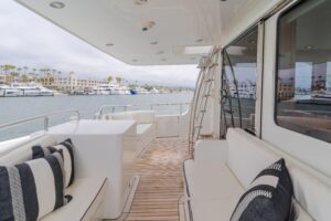 2006 Cheoy Lee 72' Raised Pilot House for sale - photo 3