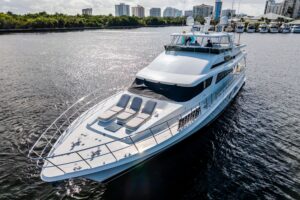 2006 Cheoy Lee Bravo Series for sale - photo 6