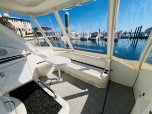 2006 Cruisers Yachts 420 Express for sale - photo 8