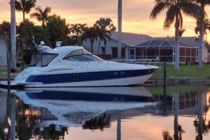 2006 Cruisers Yachts 520 Express for sale - photo 5