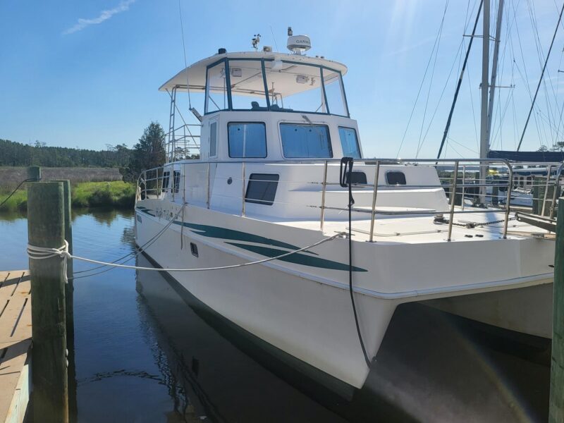 2006 Endeavour 40 Trawler Catamaran