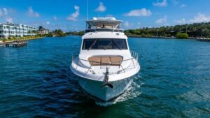 2006 Hatteras 64 Motor Yacht for sale - photo 2