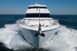 2006 Hatteras 80 Motor Yacht Sky Lounge for sale - photo 2