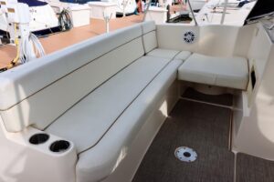 2006 Rinker 360 Express Cruiser for sale - photo 7