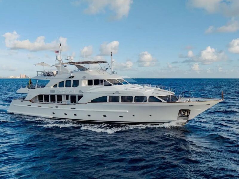 2007 Benetti 120 Classic