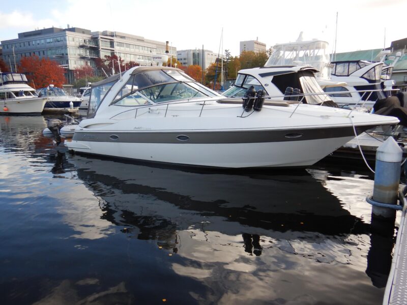 2007 Cruisers 340 Express