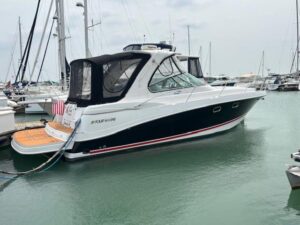 2007 Four Winns 378 Vista for sale