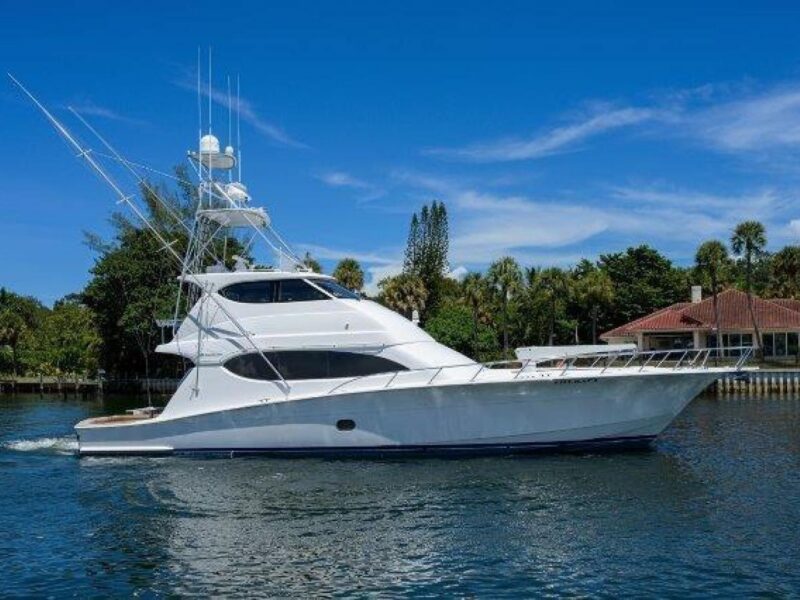 2007 Hatteras 68 Convertible