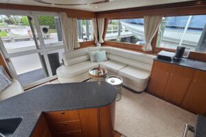2007 Jefferson Pilothouse 52 SE for sale - photo 8