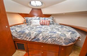2007 Silverton 35 Motor Yacht for sale - photo 8
