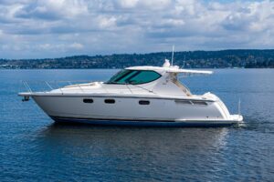 2007 Tiara Yachts 3900 Sovran for sale - photo 2