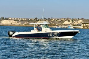 Bow seating and anchor storage on 2008 Everglades 350 center console with forward cabin access.
