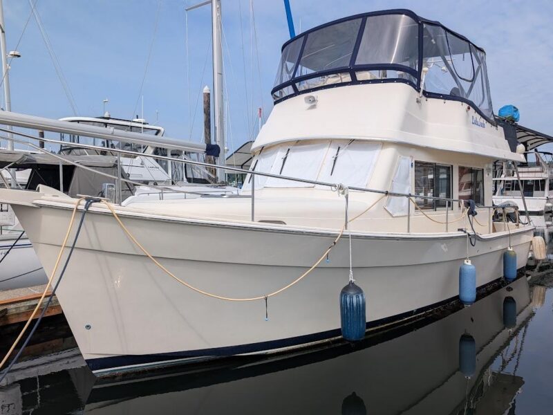 2008 Mainship 34 Trawler