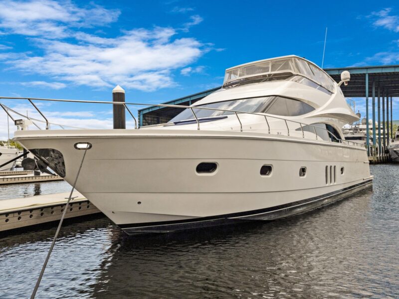 2008 Marquis 65