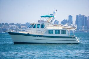 2008 North Pacific 43 Pilothouse for sale - photo 4